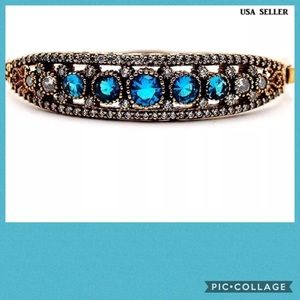 💠GORGEOUS AQUAMARINE➕WHITE TOPAZ BRACELET💠